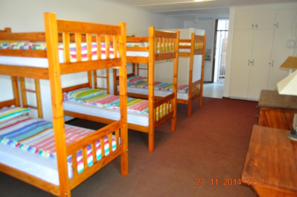 Backpacker Apartments Plettenberg Bay Zimmer foto